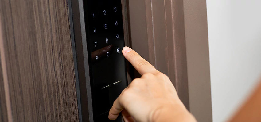 Smart Electric Locks Replacement Services in Bloomington, CA