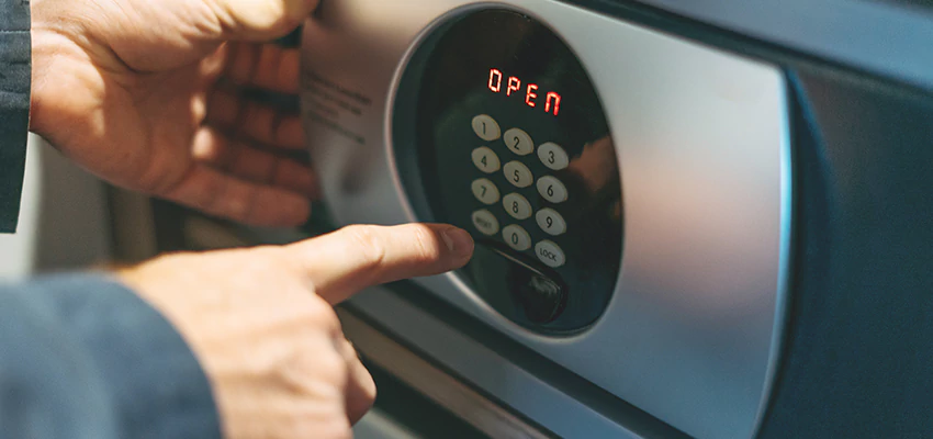 Cash Safe Openers in Bloomington, California