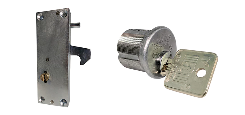 RR Fence Gates Brink Locks Repair in Bloomington, California