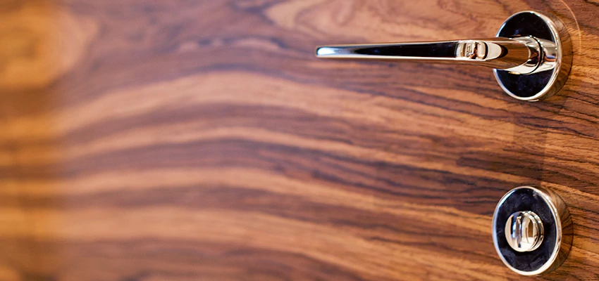 On Demand Locksmith For Key Fobs Repair in Bloomington, California