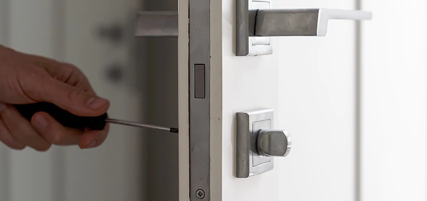 Key Programming Locksmith Open Now in Bloomington, California